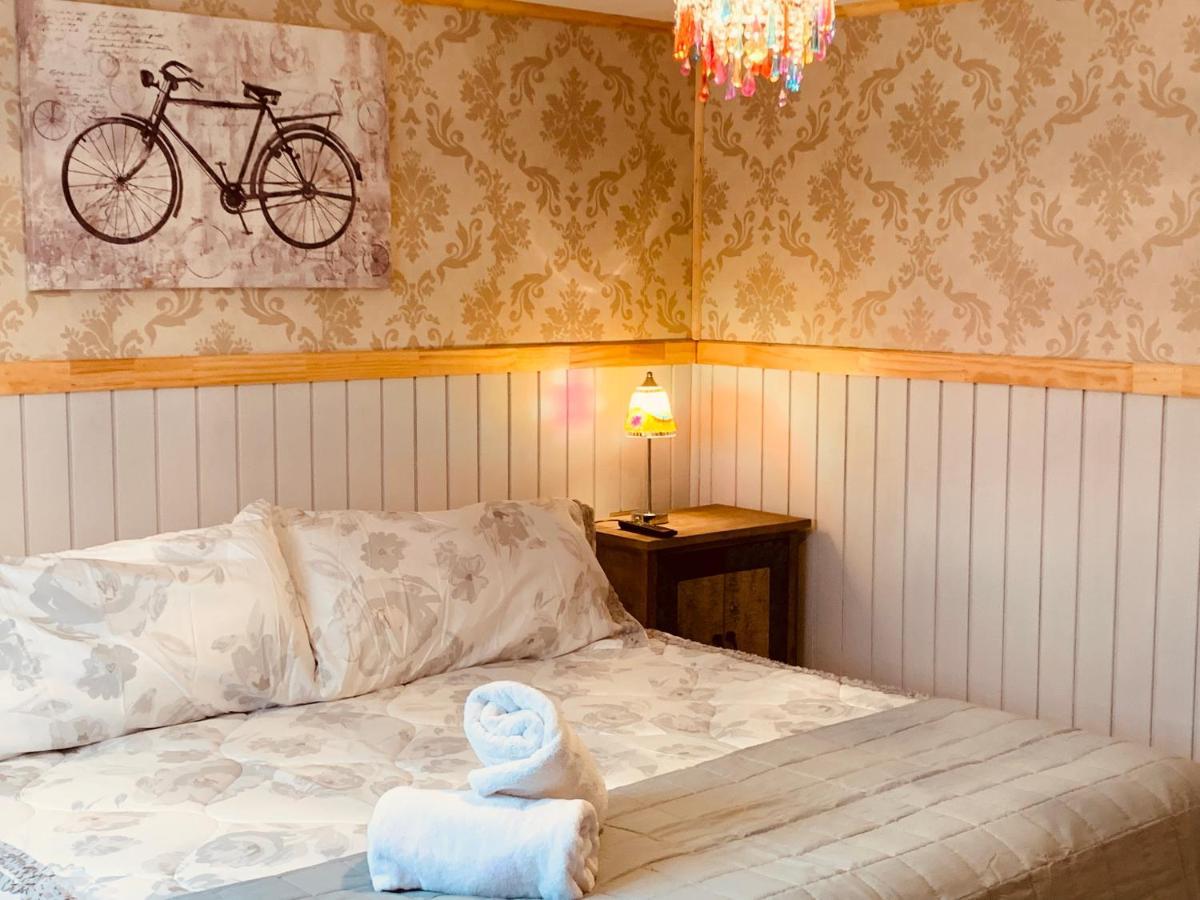 Arte Brisa Hostal Boutique Puerto Natales Exteriér fotografie