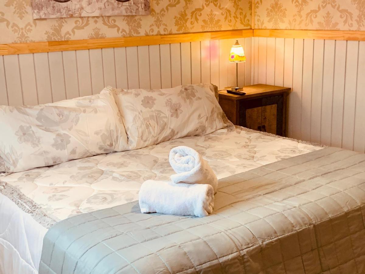 Arte Brisa Hostal Boutique Puerto Natales Exteriér fotografie
