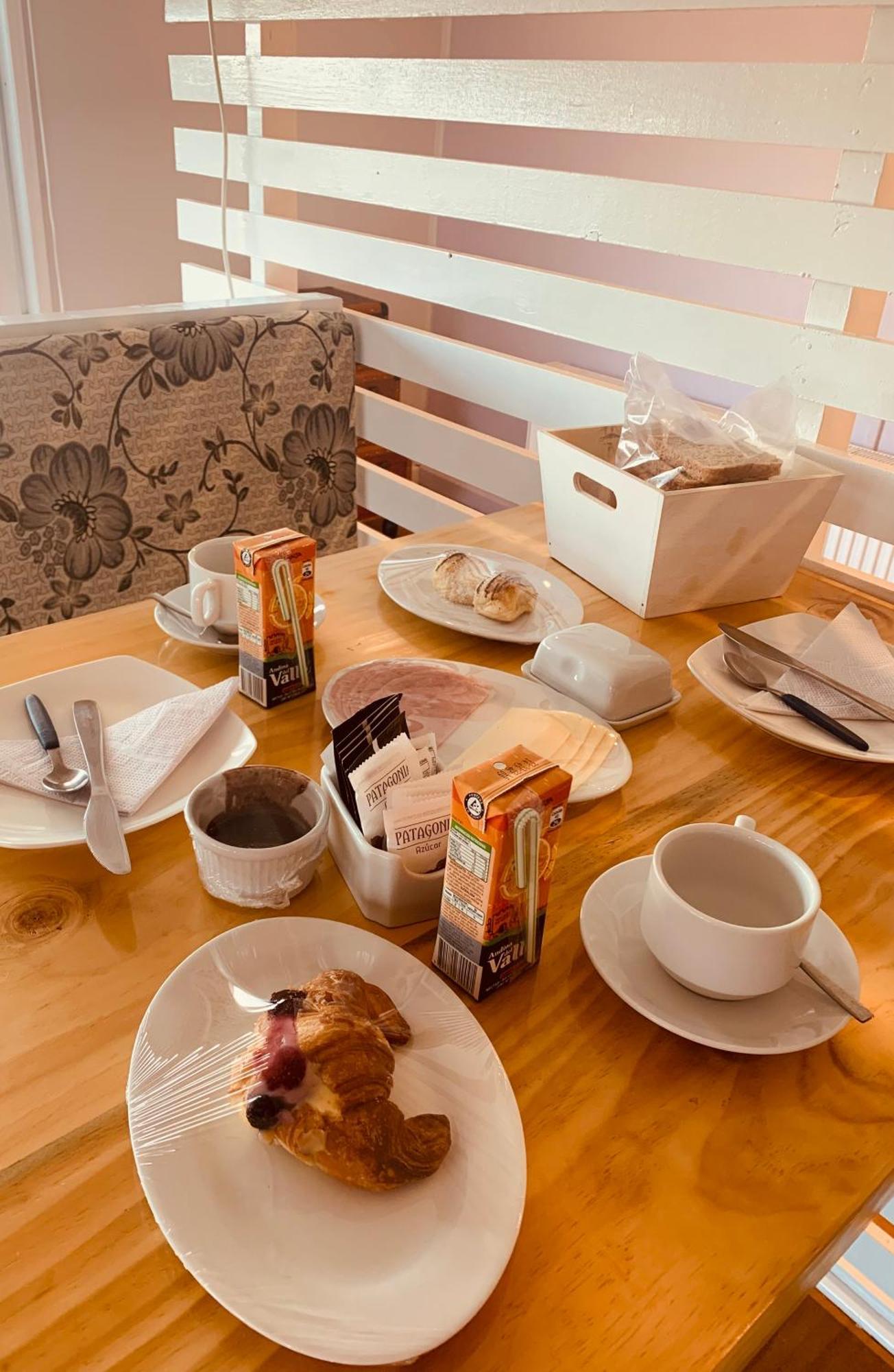 Arte Brisa Hostal Boutique Puerto Natales Exteriér fotografie